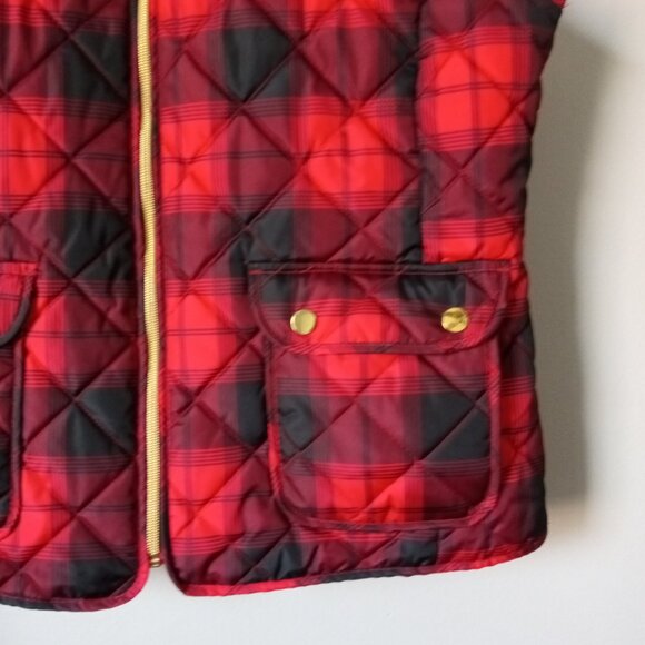 Vintage St. John's Bay Black and Red Puffer Sleeveless Zipper Jacket - Picture 2 of 6